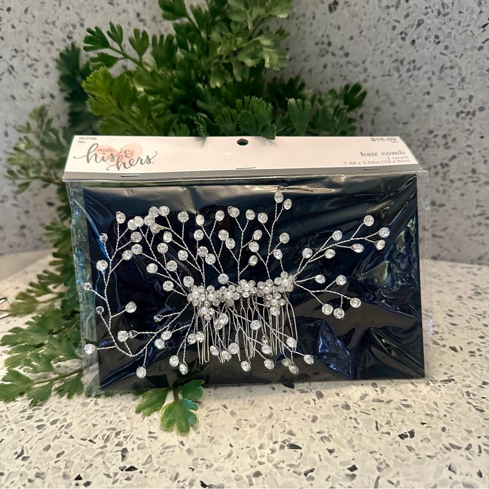 Acrylic rhinestone hair comb NEW